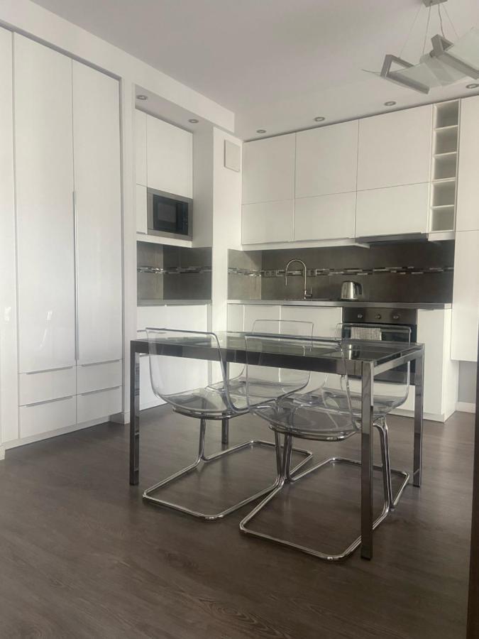 Platinum Towers Apartments ワルシャワ エクステリア 写真