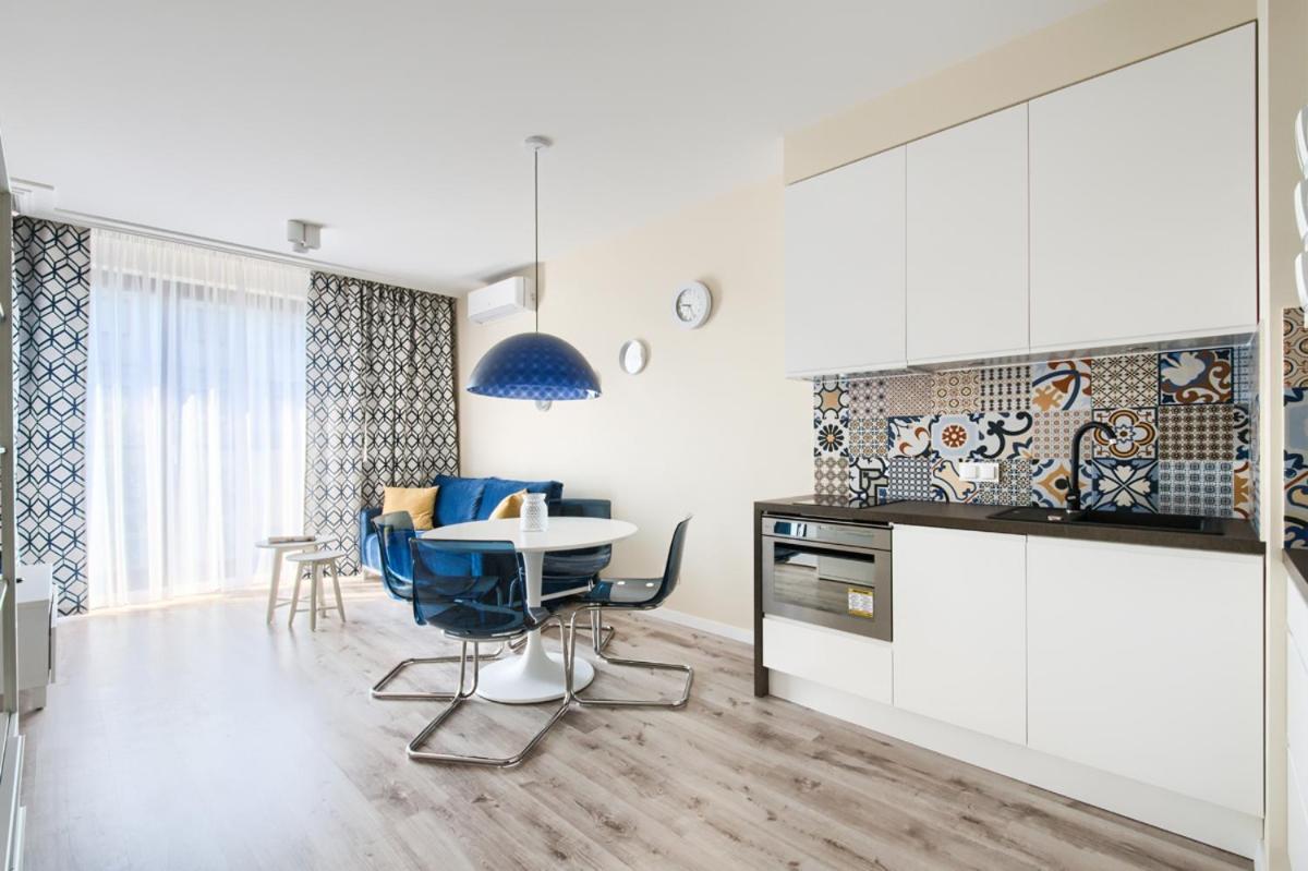 Platinum Towers Apartments ワルシャワ エクステリア 写真