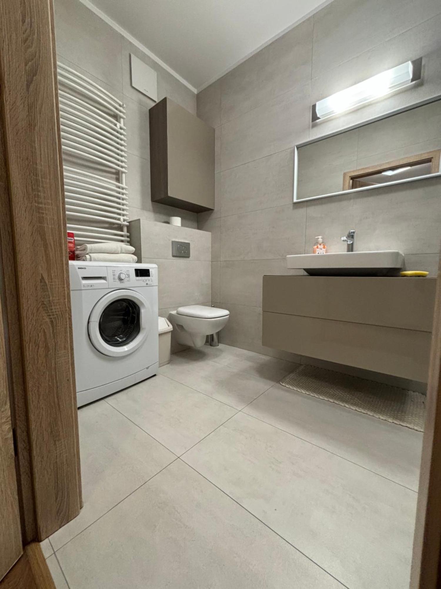 Platinum Towers Apartments ワルシャワ エクステリア 写真