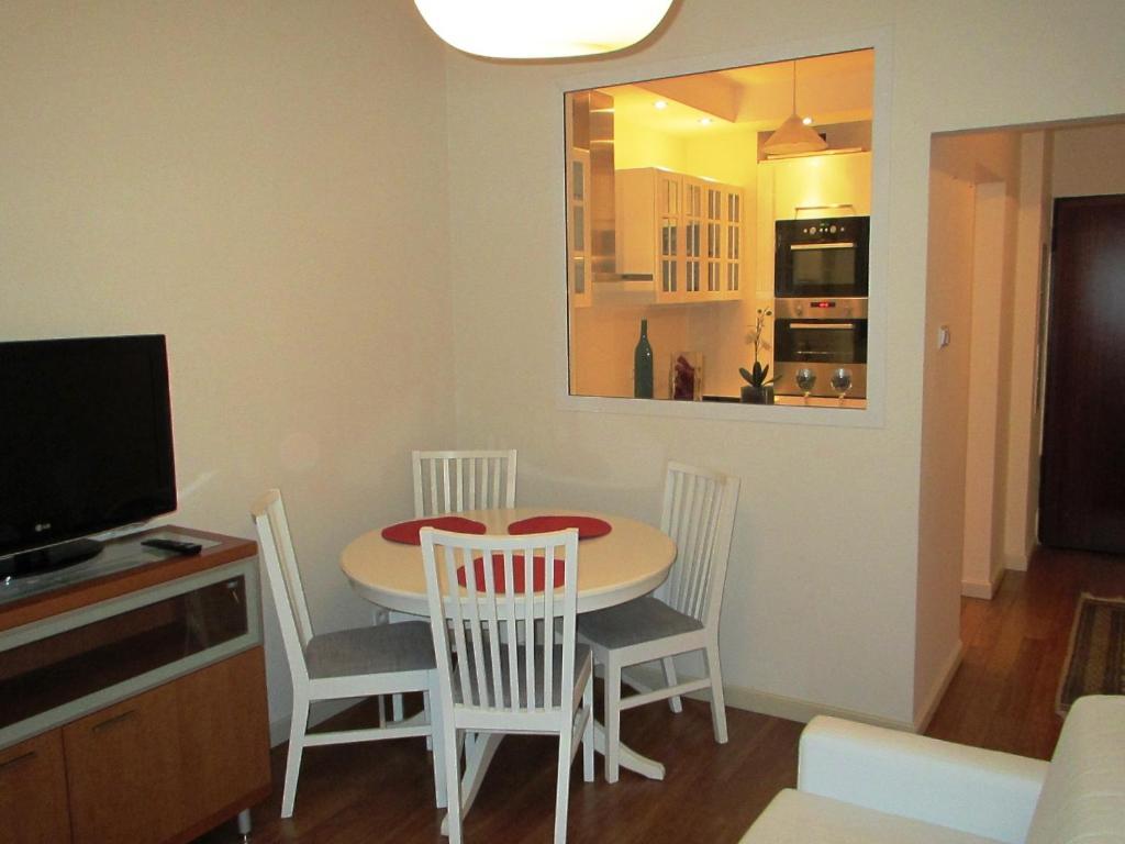 Platinum Towers Apartments ワルシャワ 部屋 写真